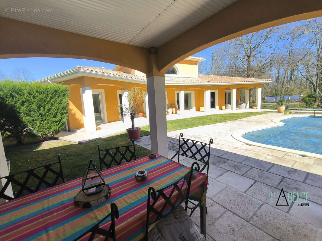 Maison à SAINT-LAURENT-MEDOC