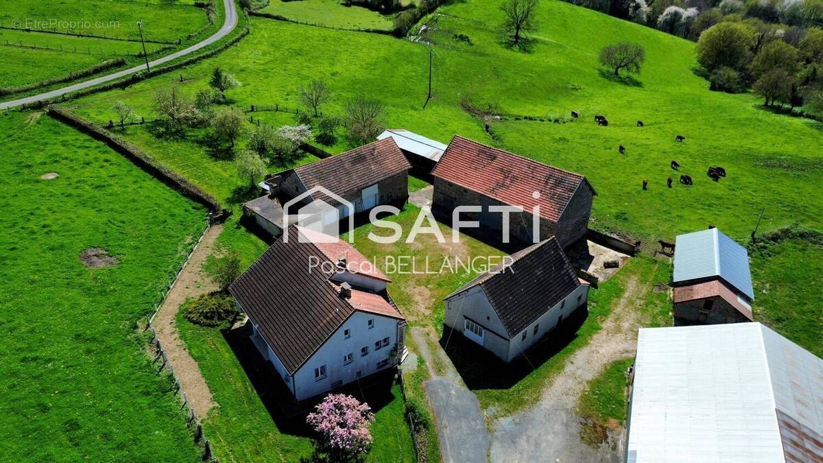 Photo 1 - Maison à SAINT-ELOY-LES-MINES