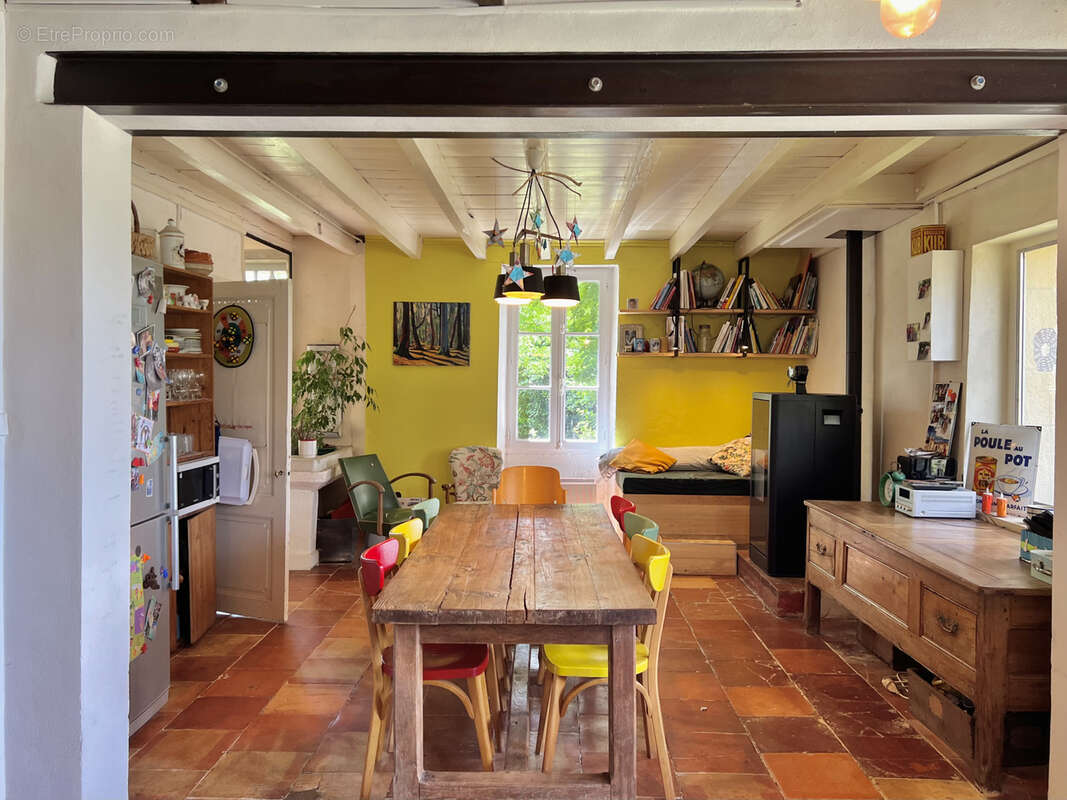 Maison à GENSAC