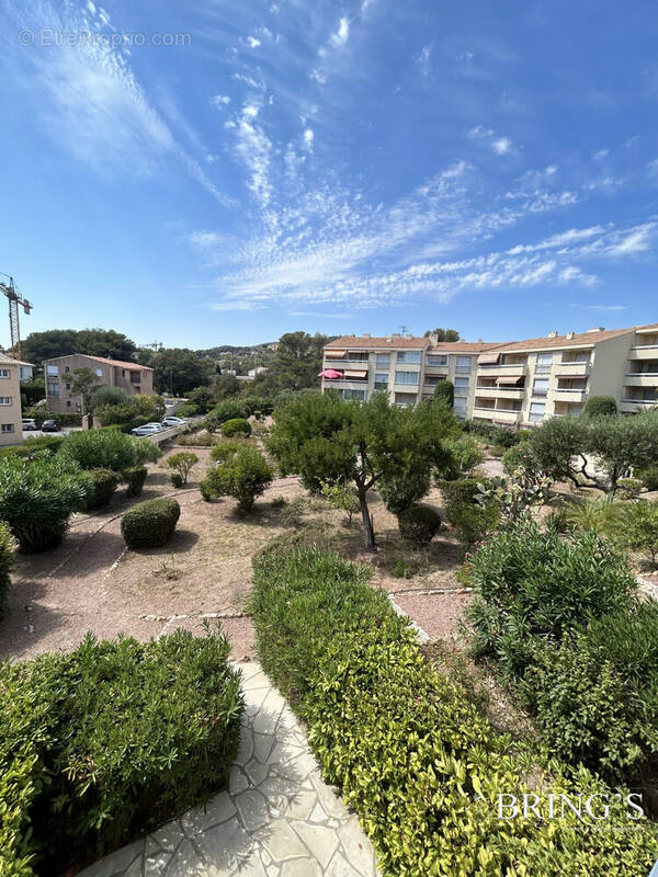 Vue copropriété - Appartement à LA SEYNE-SUR-MER