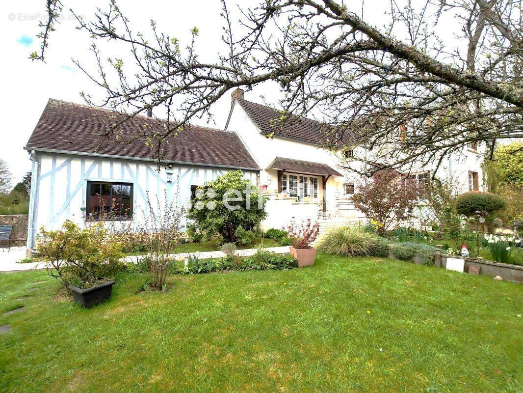 Maison à LES ASPRES