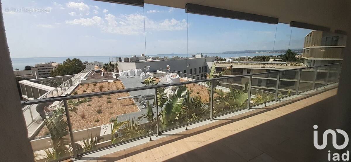 Photo 1 - Appartement à SAINT-LAURENT-DU-VAR