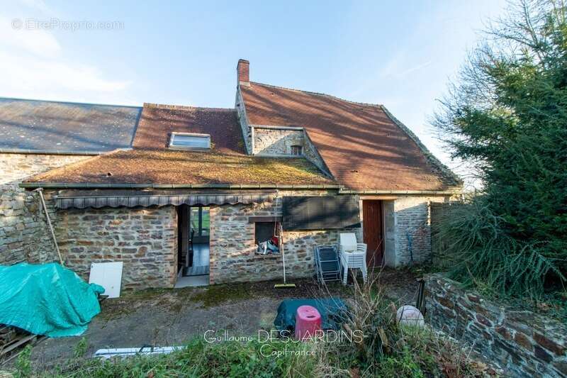 Maison à POTIGNY