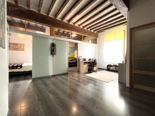 Appartement à BEAUCAIRE