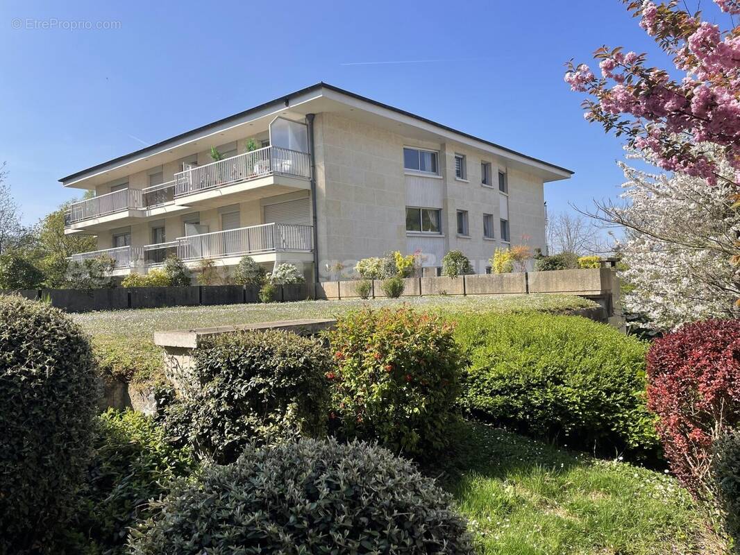 Copro ext - Appartement à YERRES