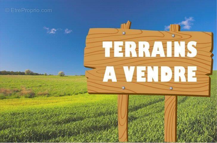 Terrain à GUISSENY