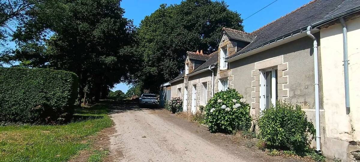 Maison à NAIZIN