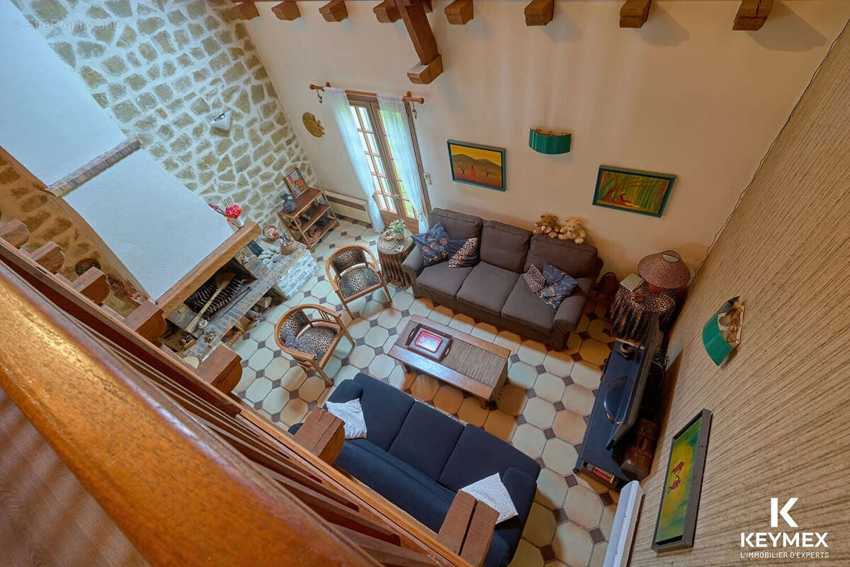 Maison à ENNERY