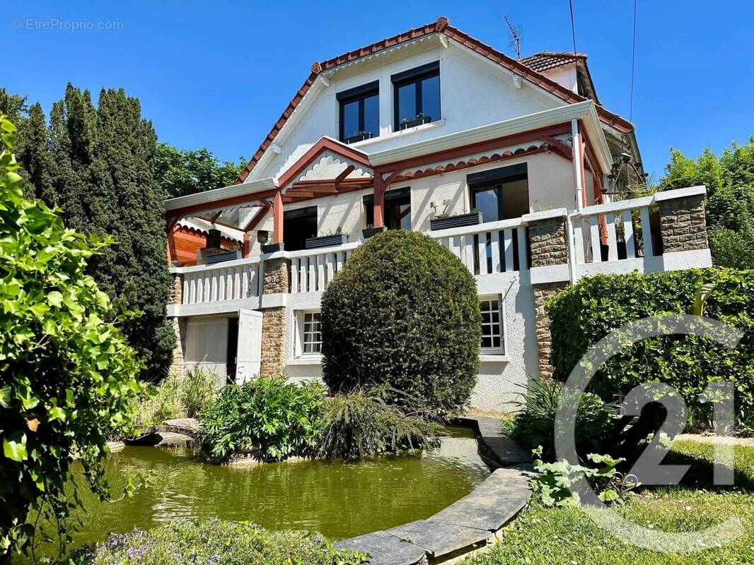 Maison à VILLIERS-SUR-MARNE