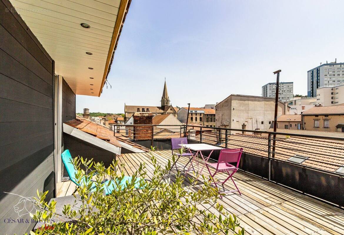 Appartement à FIRMINY