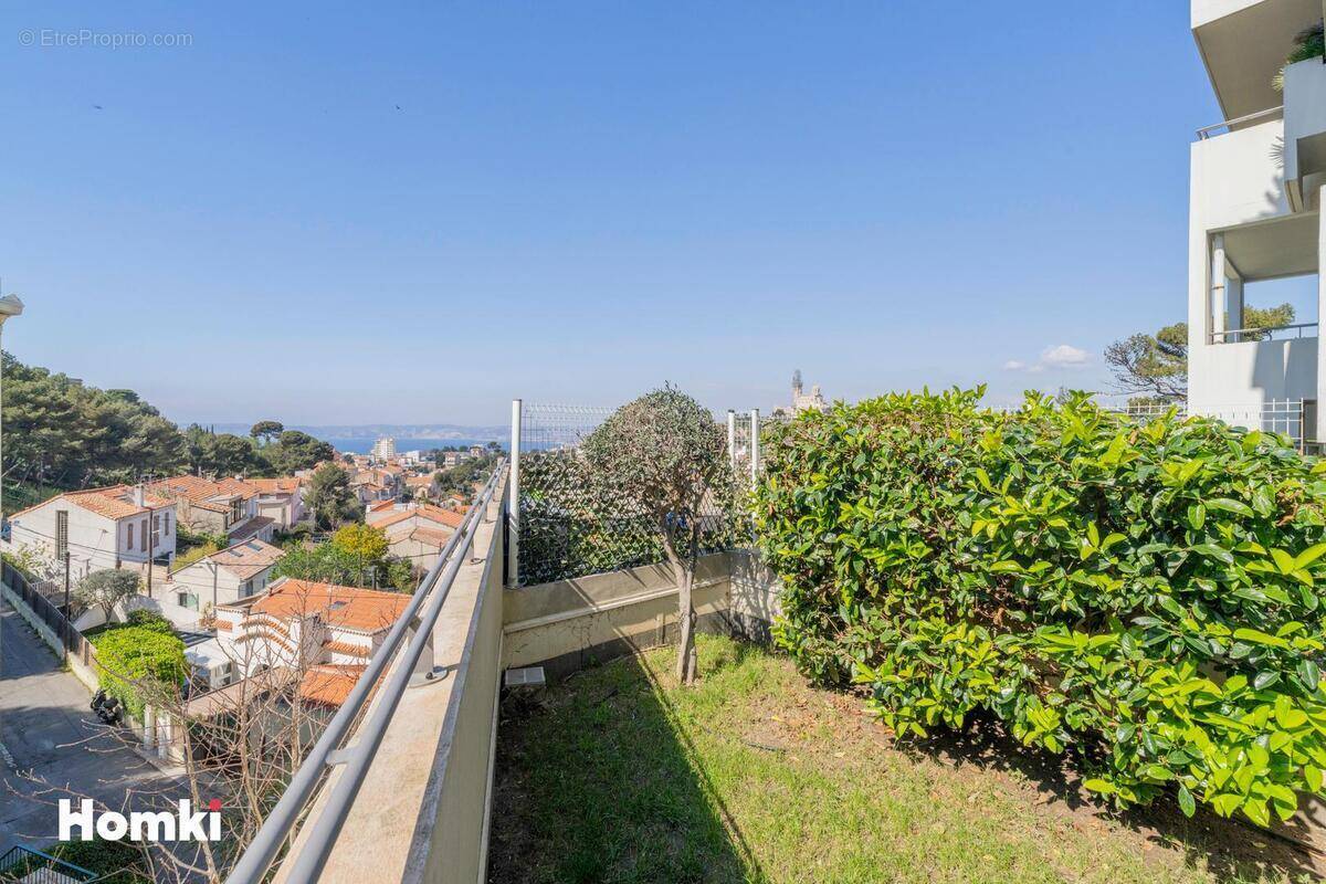 Appartement à MARSEILLE-7E
