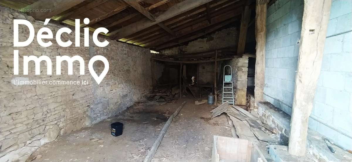 Maison à BENEST