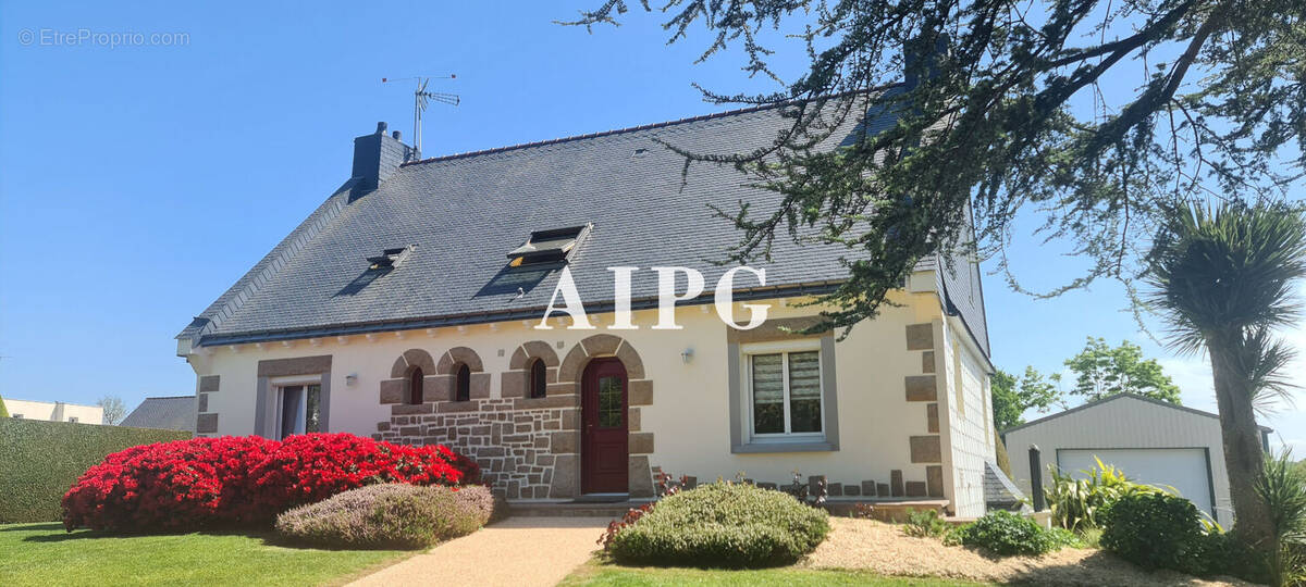 Maison à PLEMY