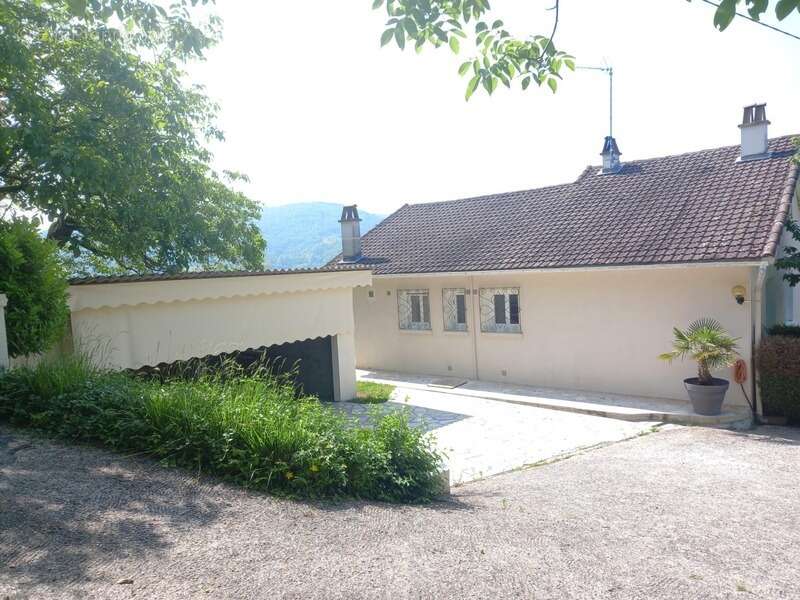 Maison à VILLEFRANCHE-DE-ROUERGUE