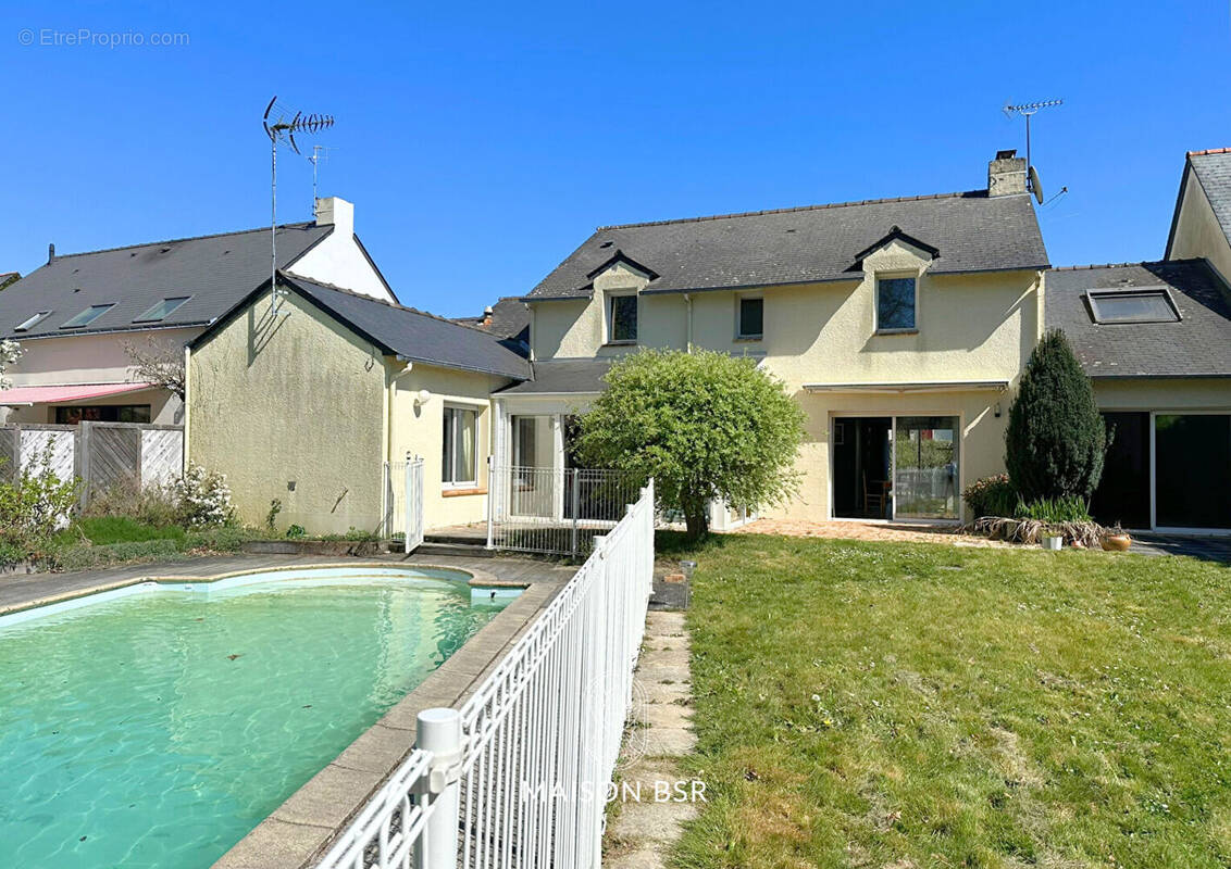 Maison à CARQUEFOU