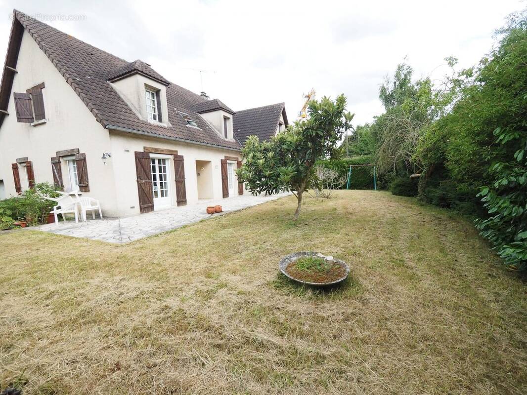 Maison à BOIS-D&#039;ARCY