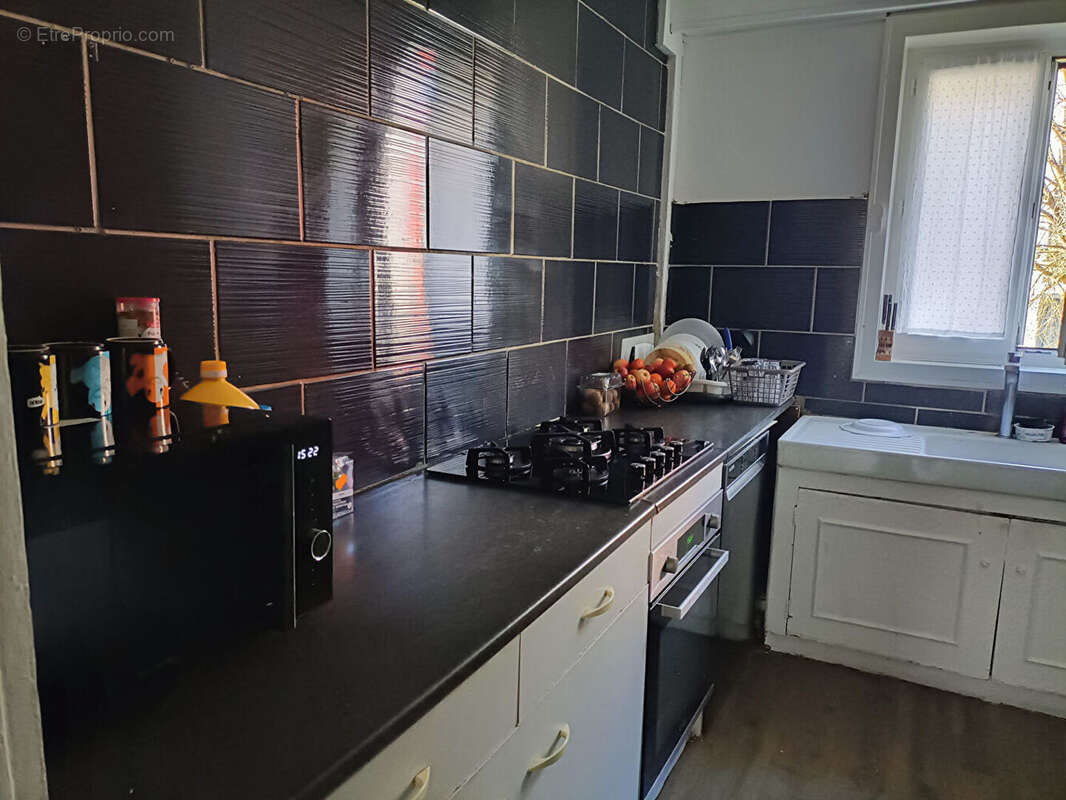 Appartement à SAINT-JEAN-DE-LA-RUELLE