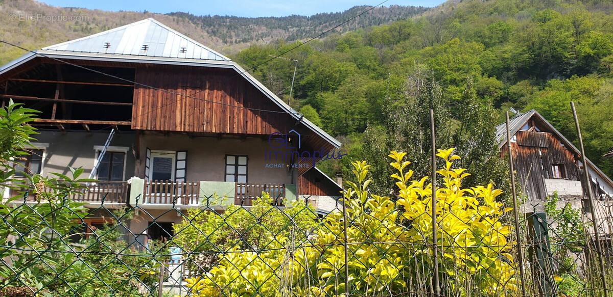 Maison à LA BATHIE