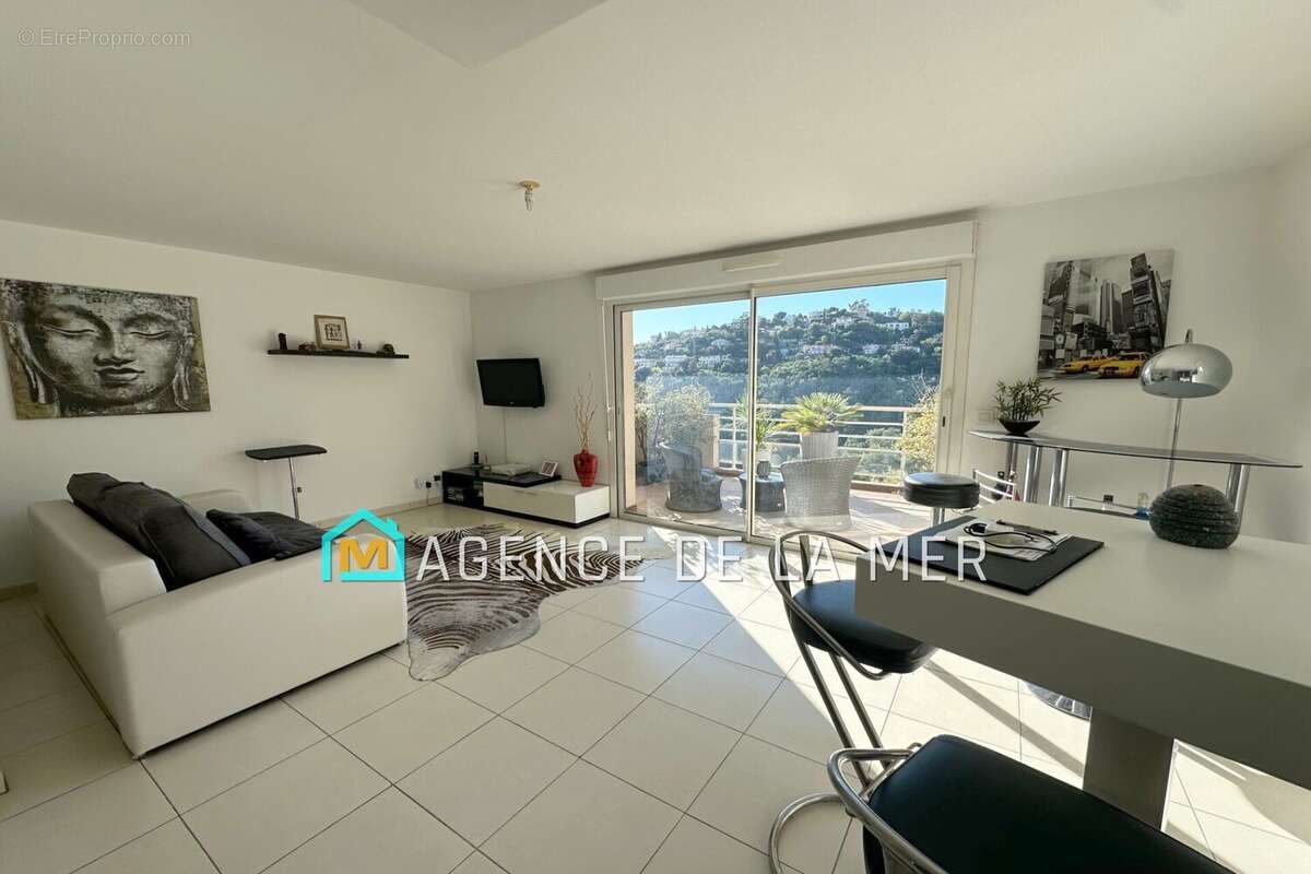Appartement à MANDELIEU-LA-NAPOULE