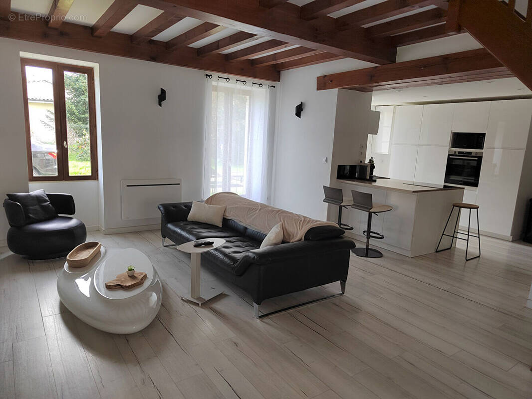 Maison à MIOS