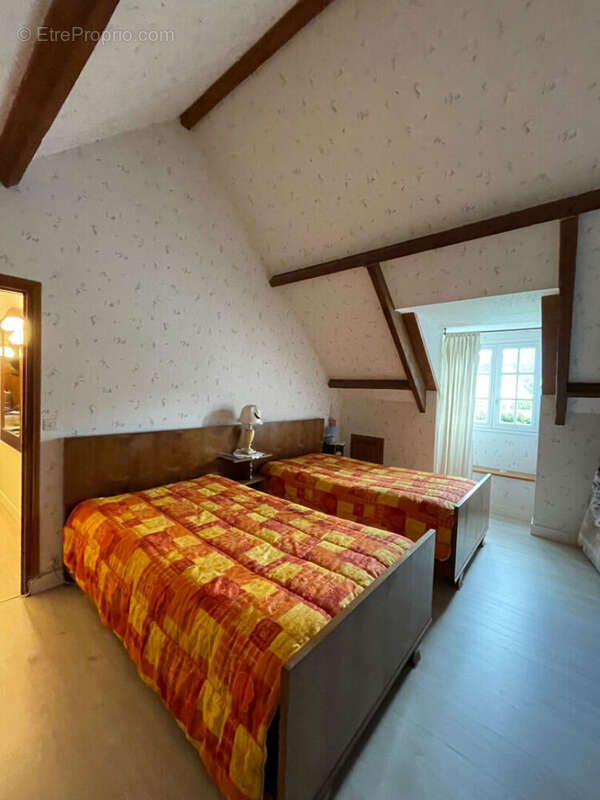 Maison à ETAMPES