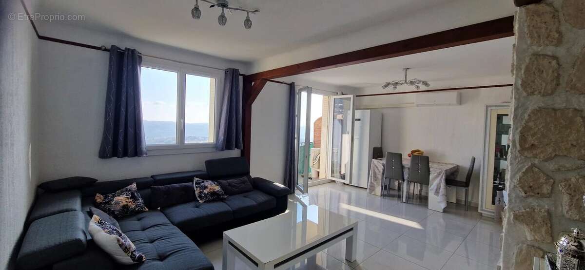 Appartement à GRASSE