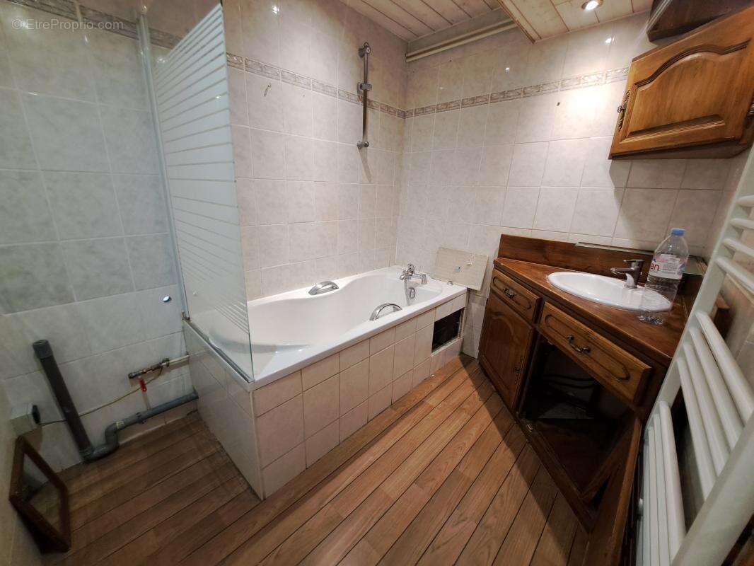 Appartement à MOIRANS