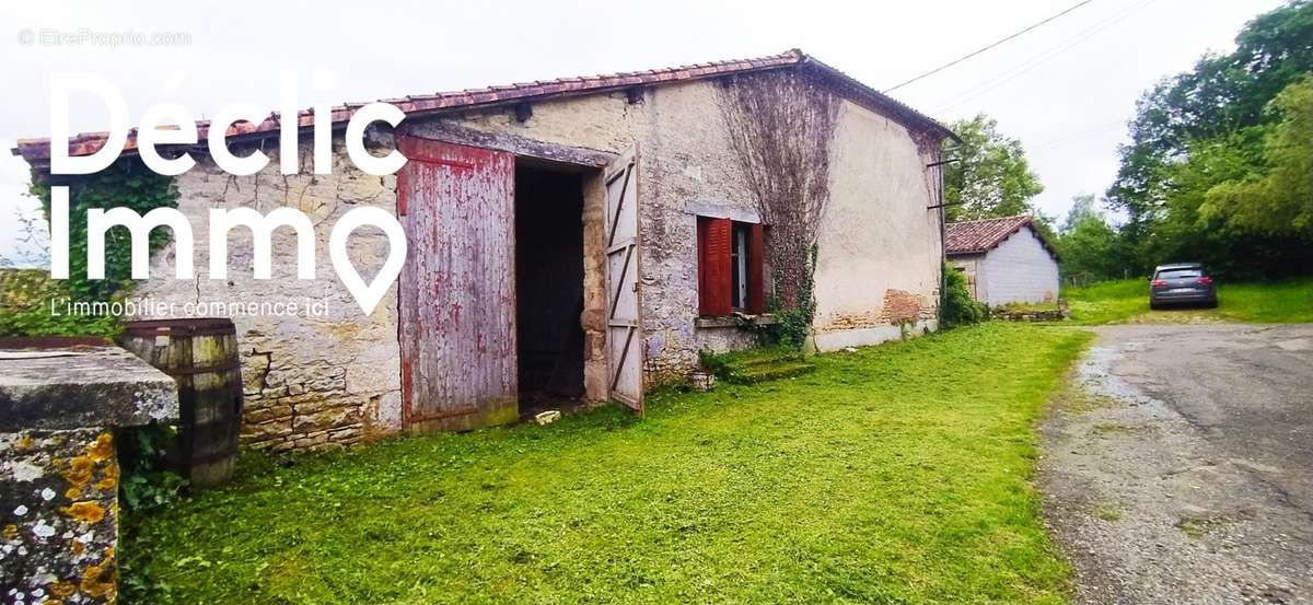 Maison à BENEST