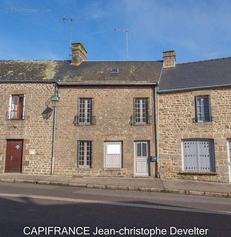 Maison à GORRON