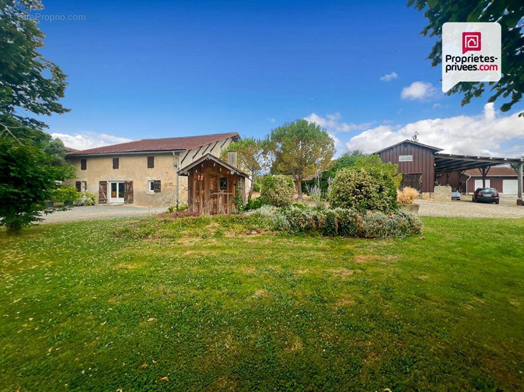 Maison à BAZAS