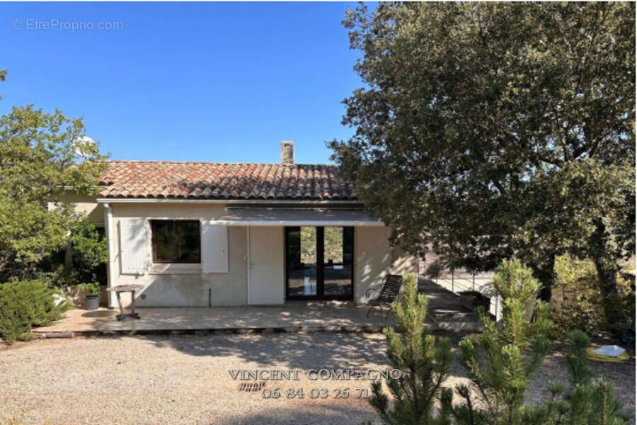 Maison à ESPARRON-DE-VERDON