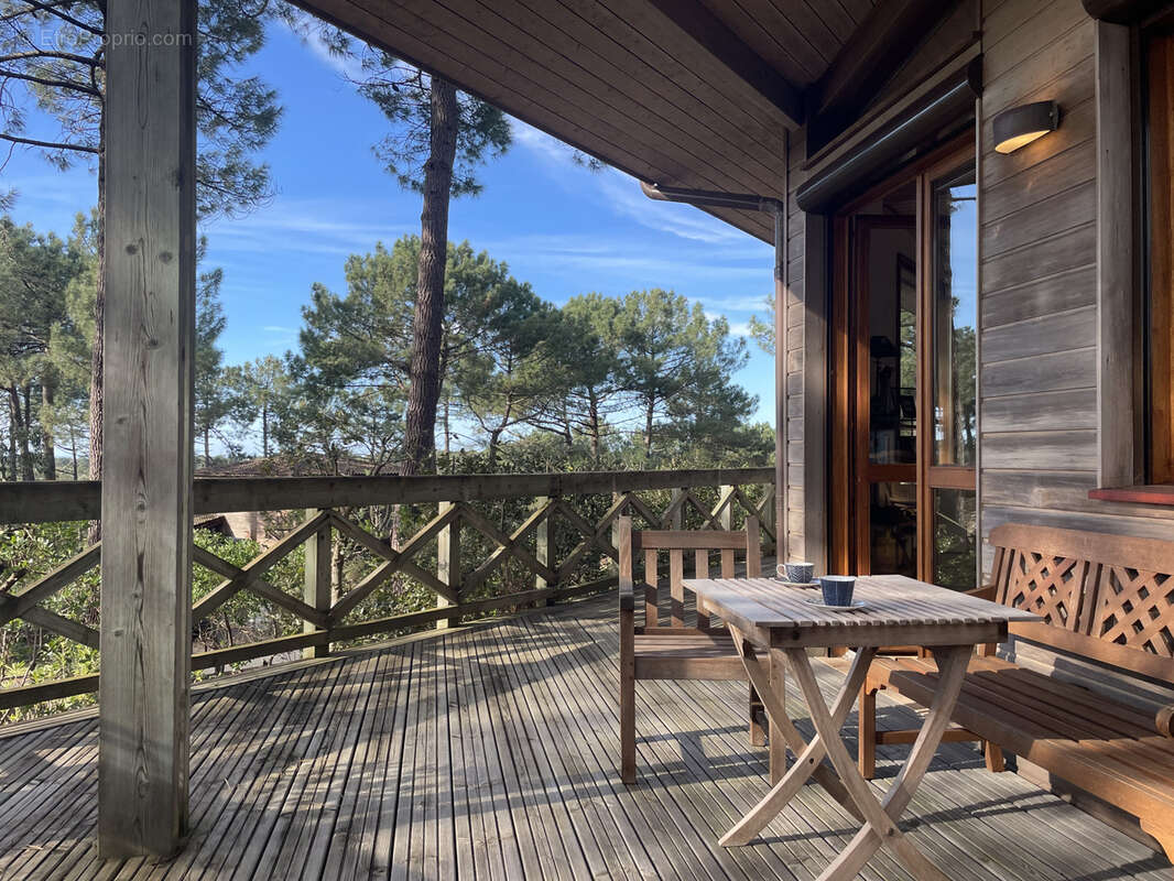 Maison à LACANAU