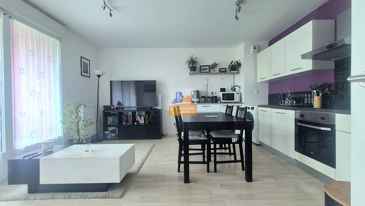 Appartement à BOUGUENAIS