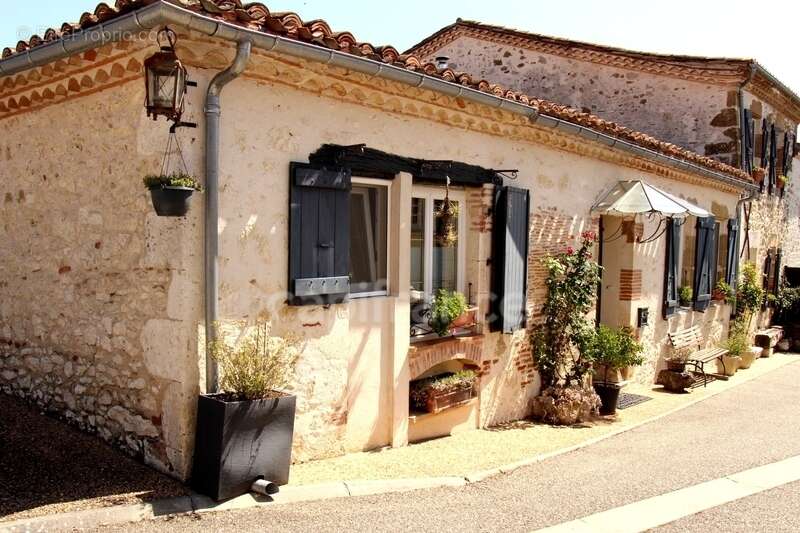 Maison à FLEURANCE