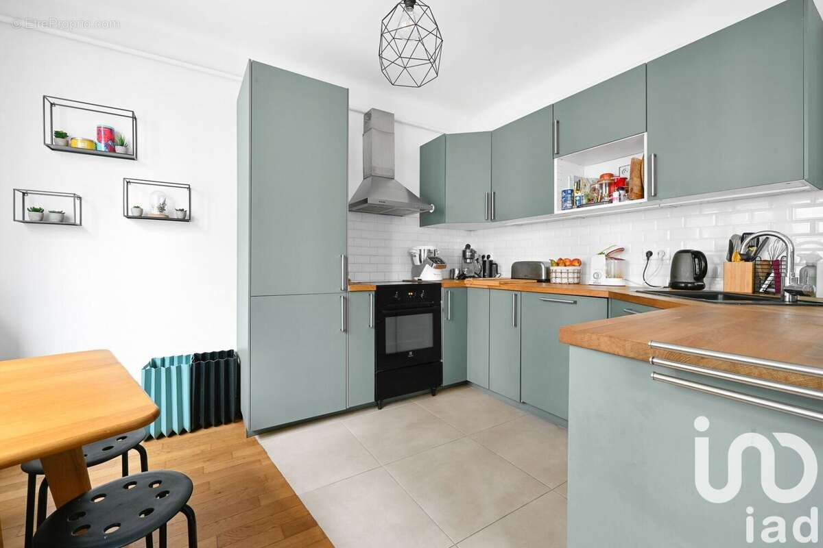 Photo 9 - Appartement à ASNIERES-SUR-SEINE