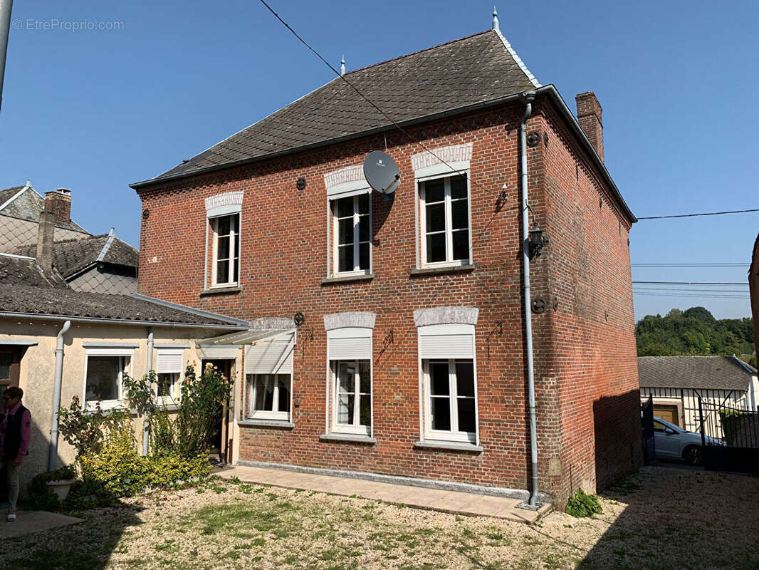 Maison à ROCQUIGNY