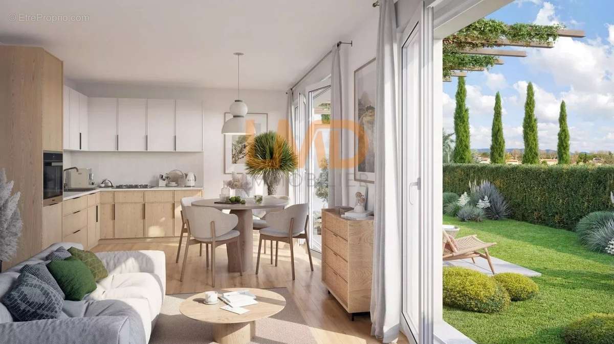 Appartement à PUGET-SUR-ARGENS