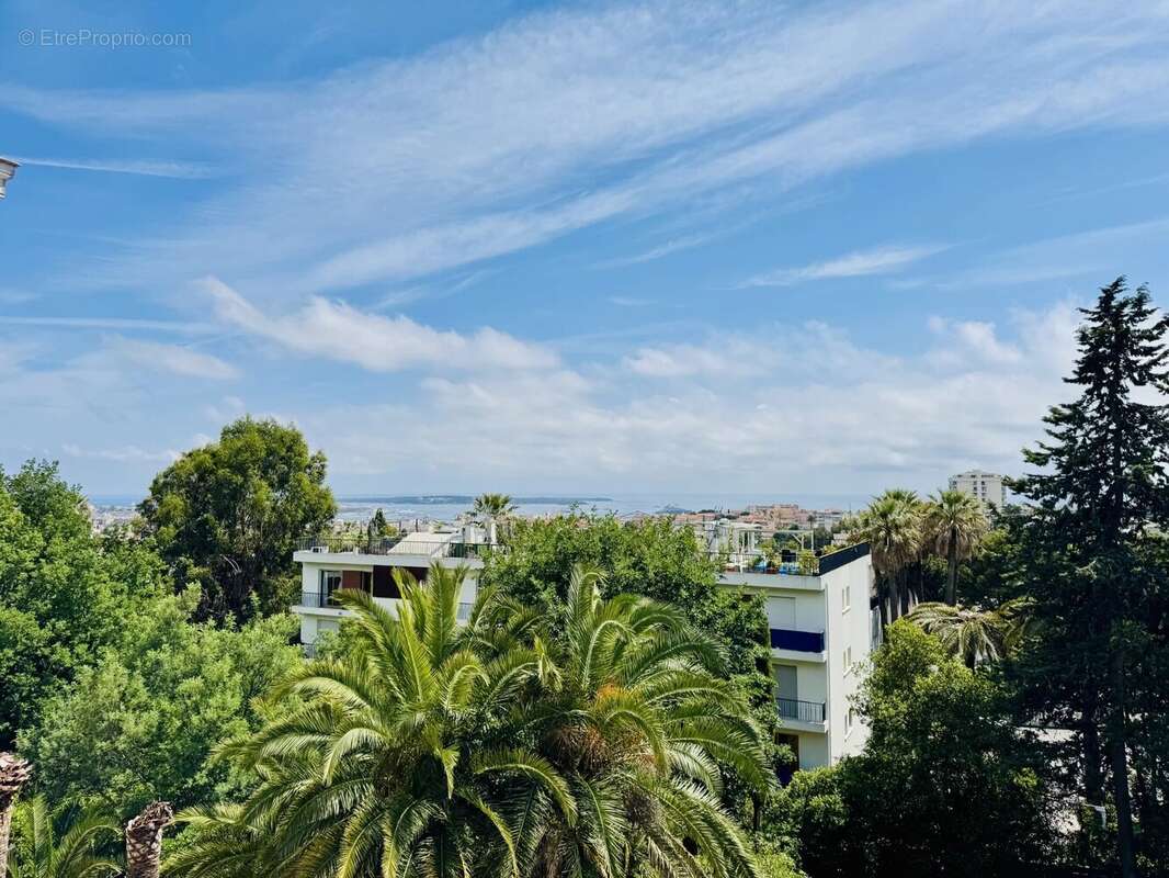 Appartement à CANNES