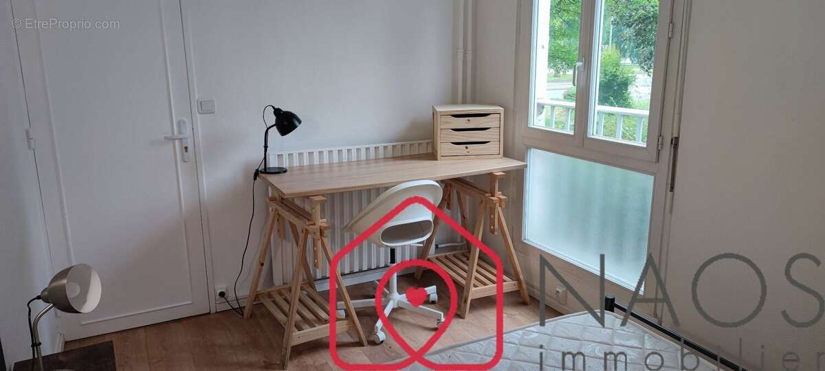 Appartement à MONT-SAINT-AIGNAN