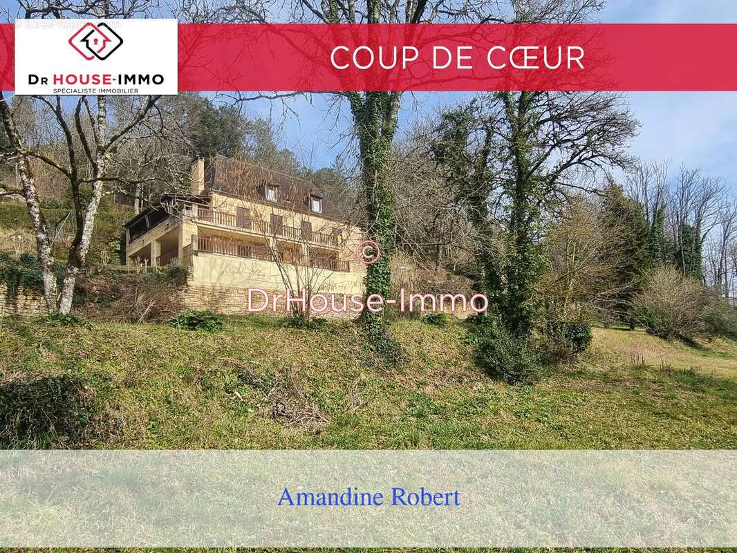 Maison à BEYNAC-ET-CAZENAC