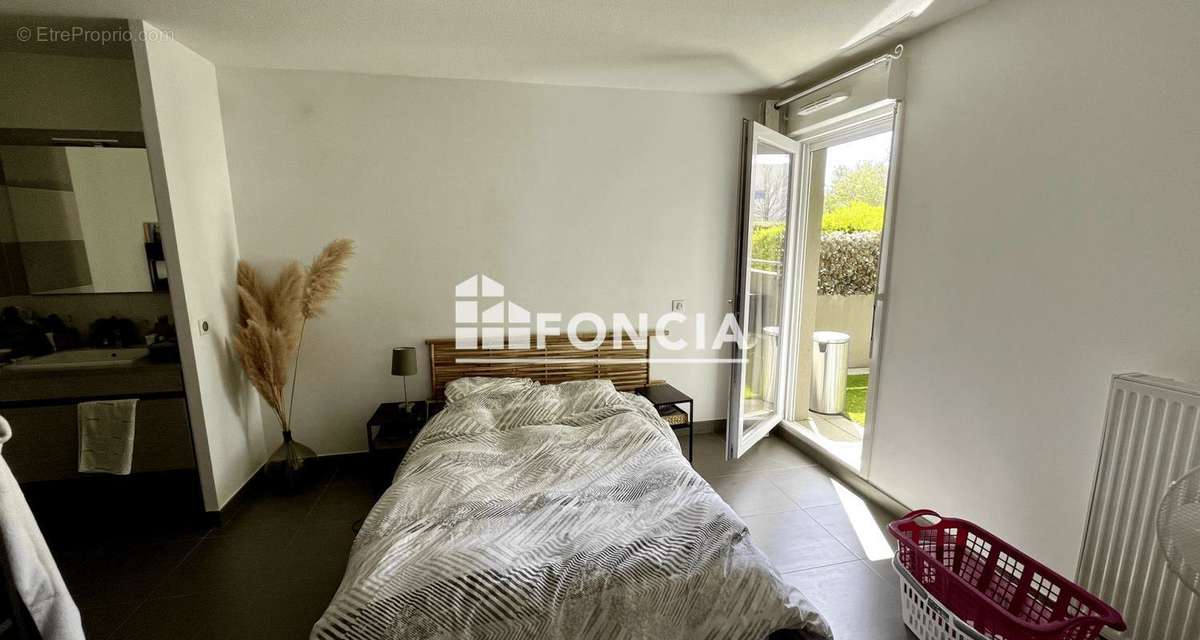 Appartement à LATTES