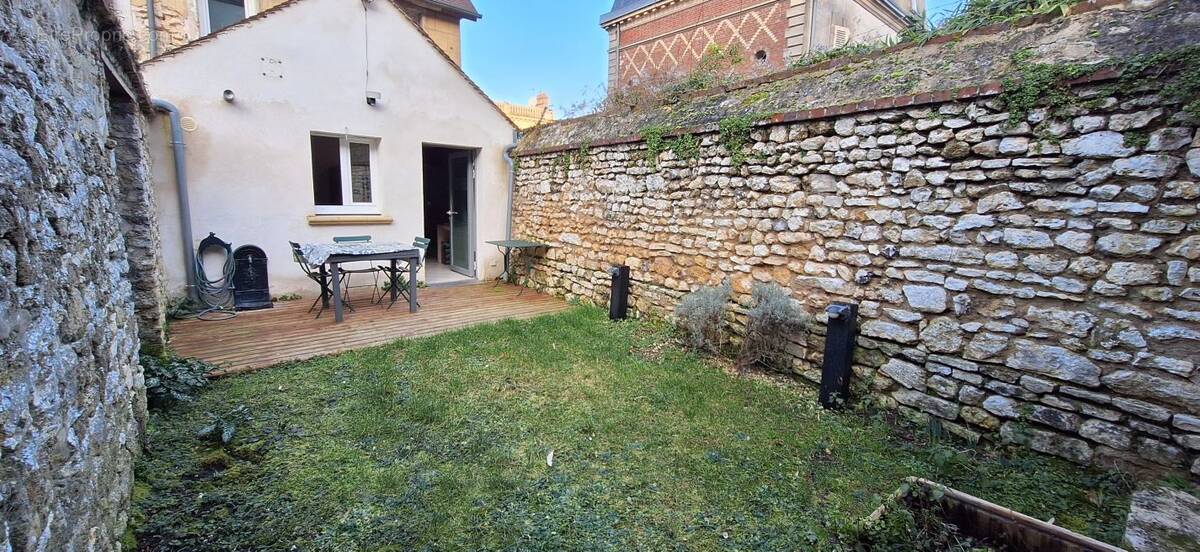 Maison à SAINT-CLAIR-SUR-EPTE