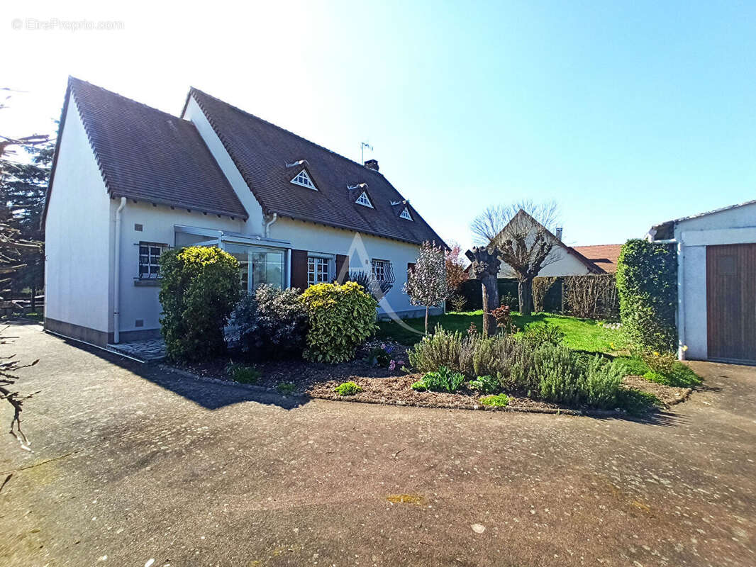 Maison à SAINT-AIGNAN