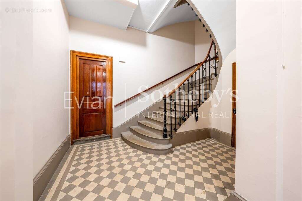 Appartement à EVIAN-LES-BAINS