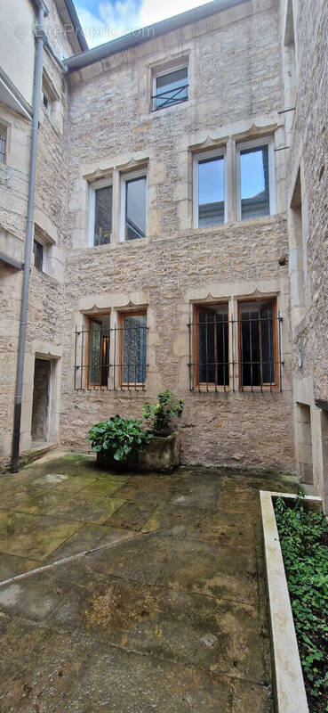 Appartement à DOLE