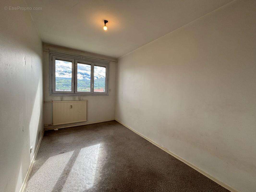 Appartement à ECHIROLLES