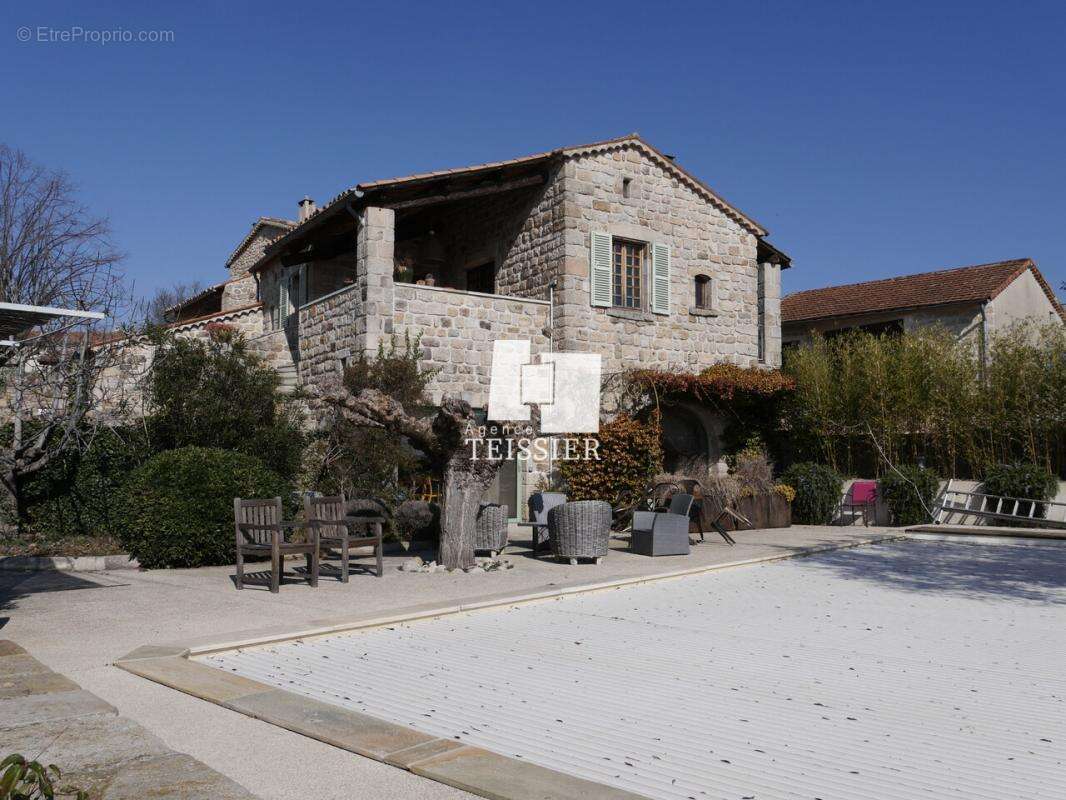 Maison à LES VANS
