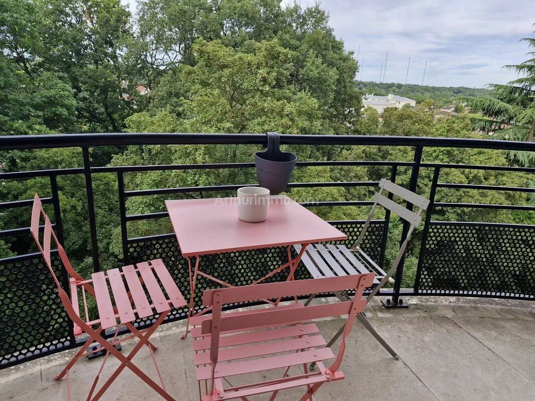 Appartement à SAINT-FARGEAU-PONTHIERRY