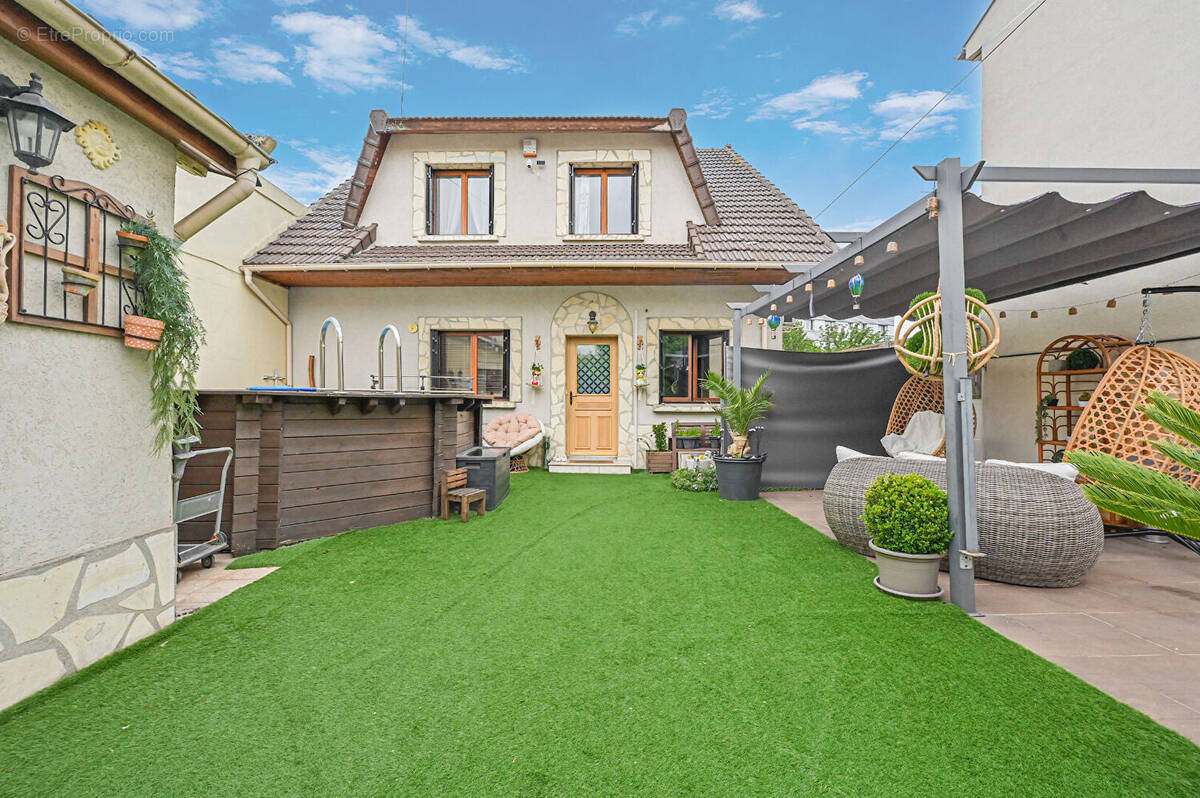 Maison à DRANCY