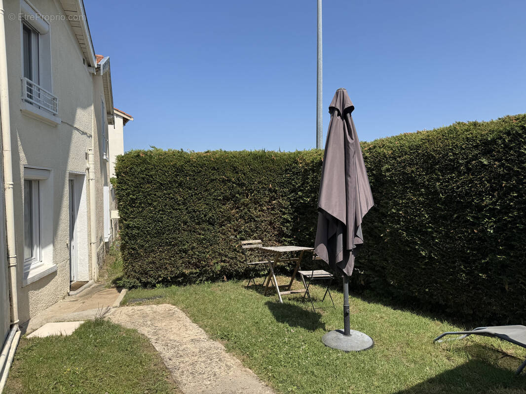 Maison à BRINDAS